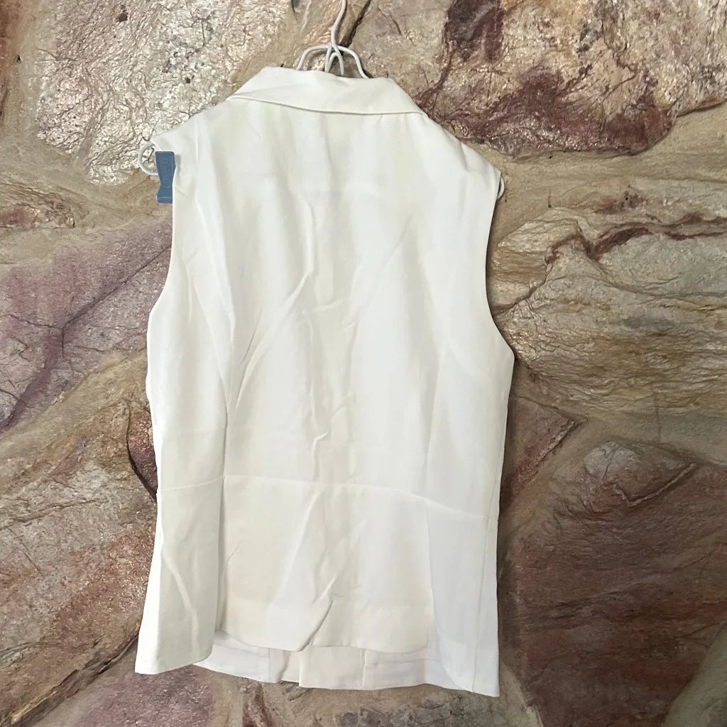 Commense Pockets Buttoned Sleeveless Pants Set size large White - Image 5