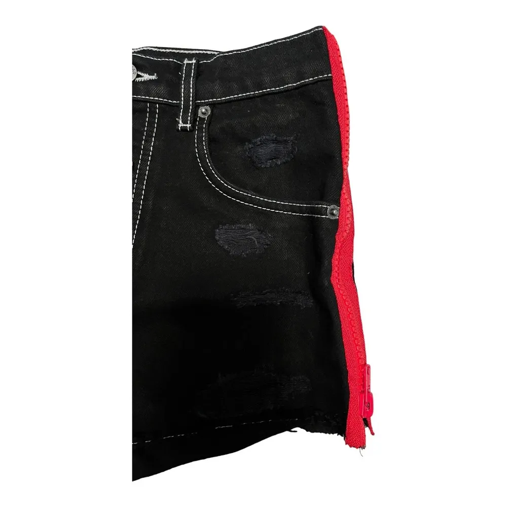 CARMAR Titania Distressed Denim Shorts Black Red Side Zipper High Rise 27 EUC - Image 12
