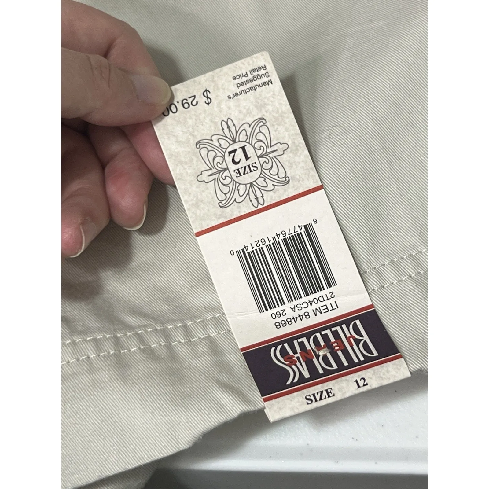 Vintage Bill Blass Women’s High Rise Khaki Shorts Size 12 NWT 30” Waist - Image 5