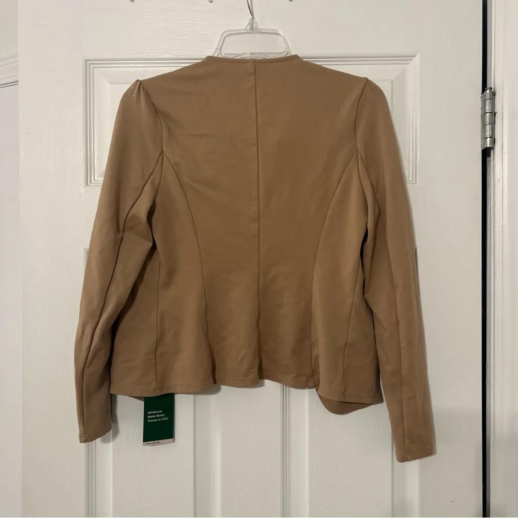 NWT Halara SculptKnit Round Neck Long Sleeve Decorative Button Slim Work Blazer - Image 7