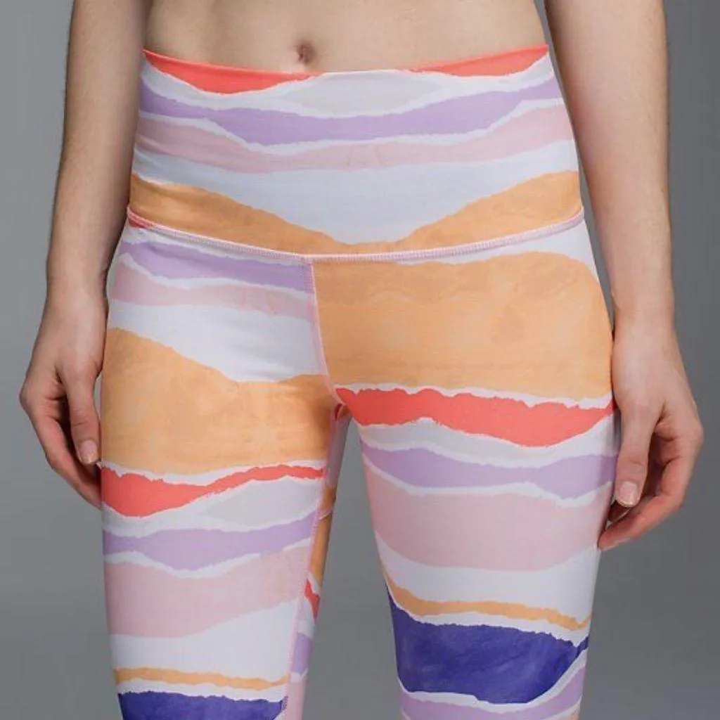 Lululemon True Self Crop Bleacher Stripe White Iris Workout Leggings Size 6 - Image 6