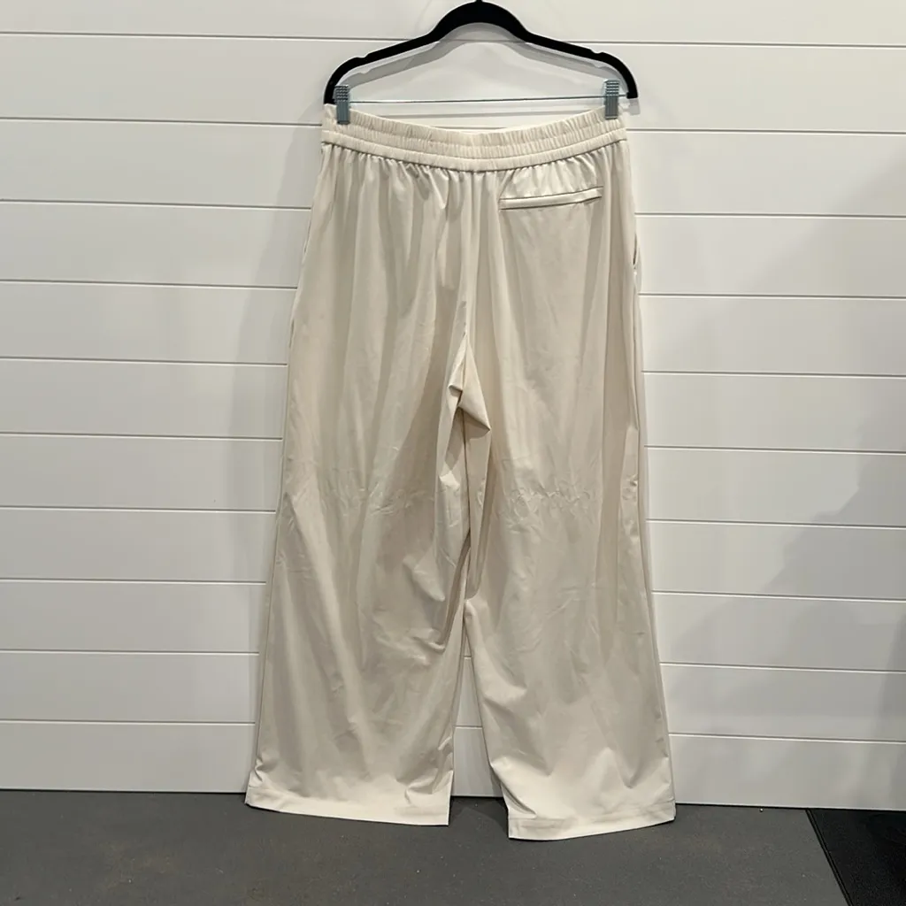 Athleta Cream Pinnacle High Rise Trouser - Image 3