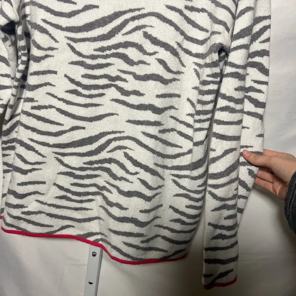 Chelsea & Theodore Striped Mock Neck Women’s Sweater - Image 3