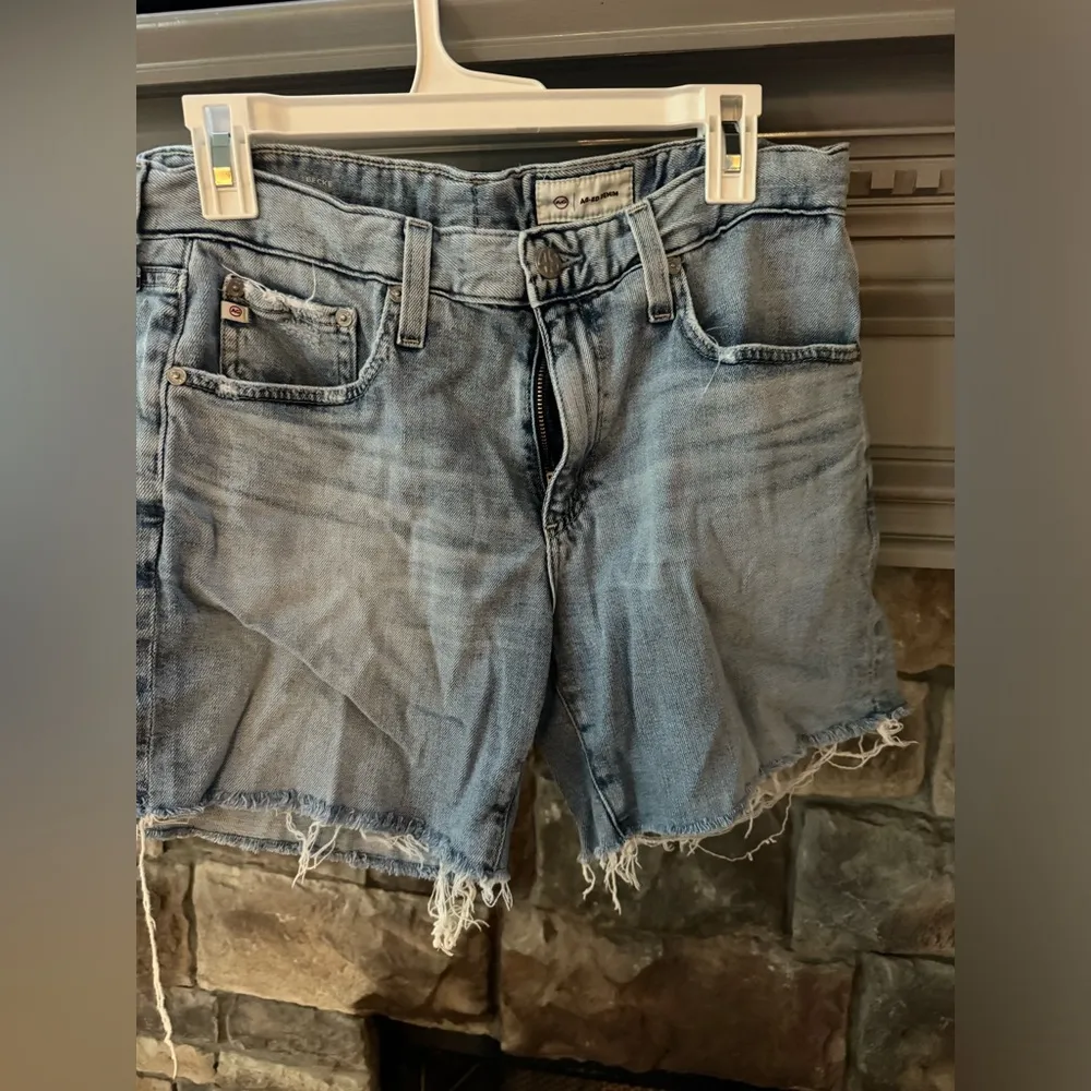 AG Women's Becke High Rise‎ Relaxed Slim Short 29 - Image 3