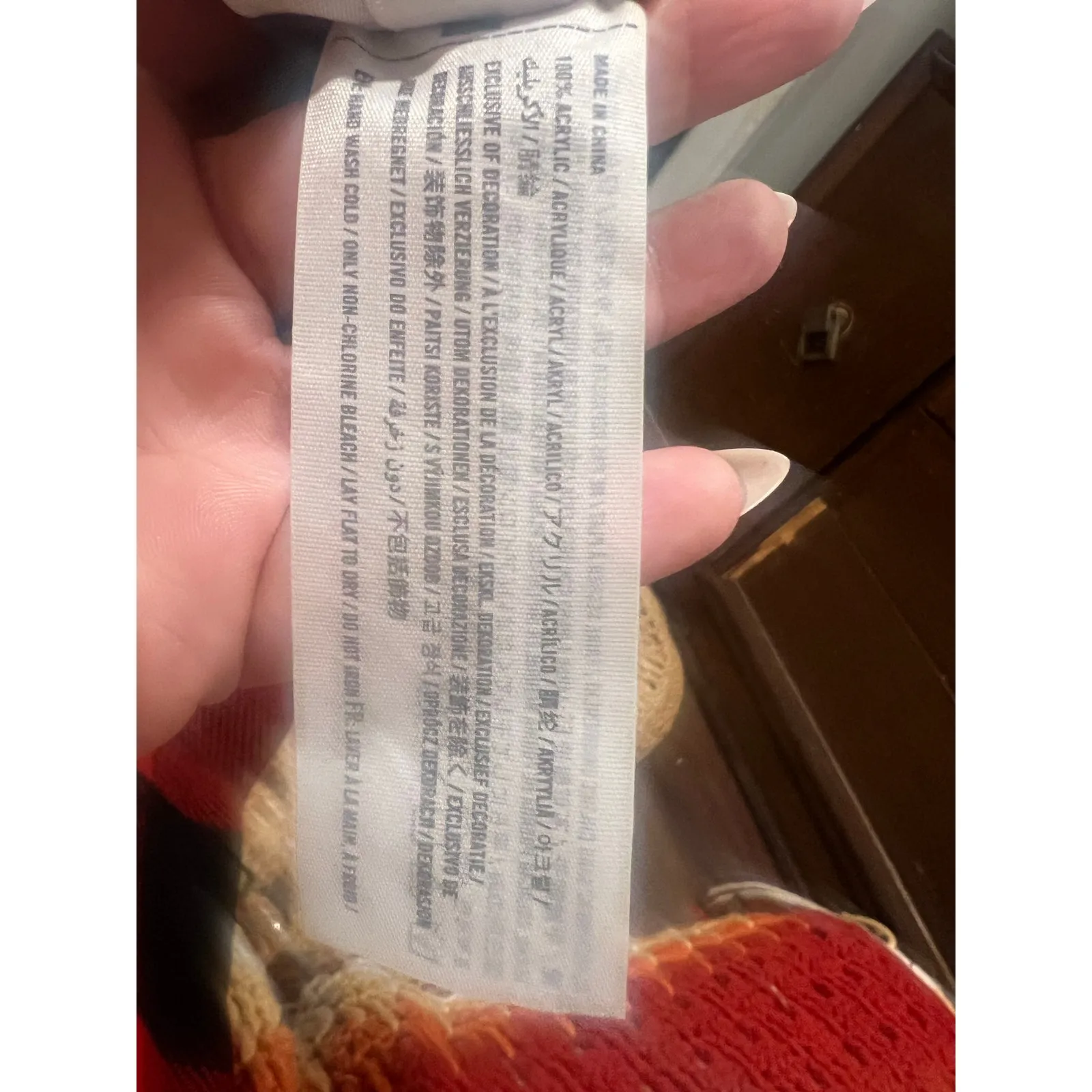 Abercrombie & Fitch  Women’s Buffalo plaid poncho Cape Shawl Fall winter fashion - Image 5