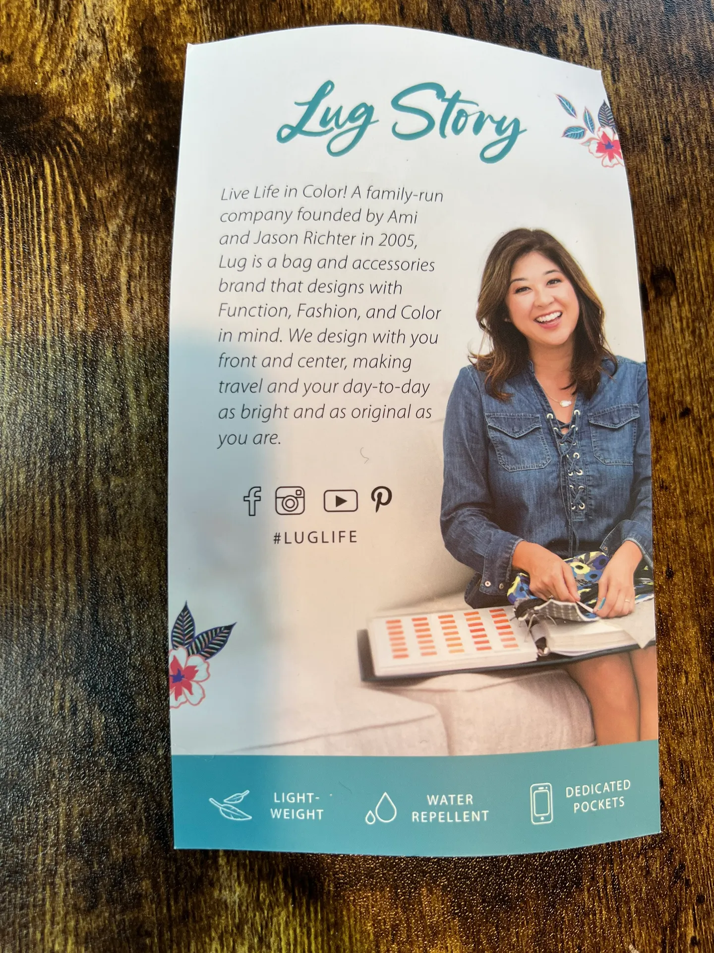 Lug | ladies Coupe 2 Convertible Crossbody bag. Black - Image 9