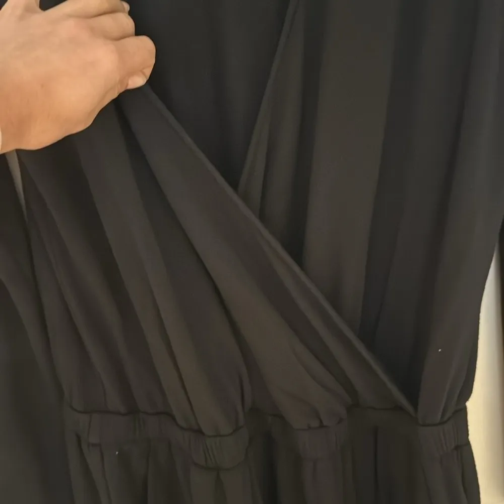 Lou & Grey Signature Softblend Crossover Jumpsuit,‎ Medium - Image 4