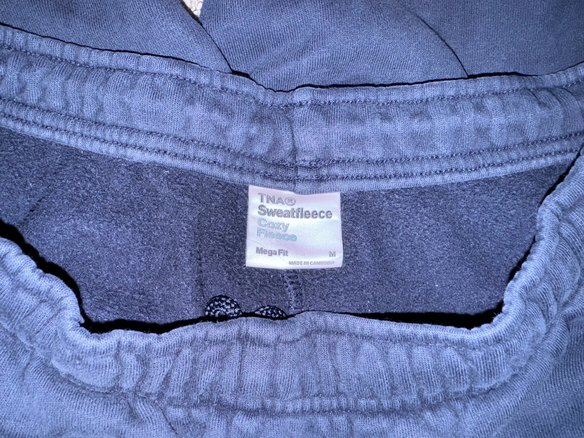 Aritzia Sweatpants TNA Cozy Fleece Mega Fit - Image 2