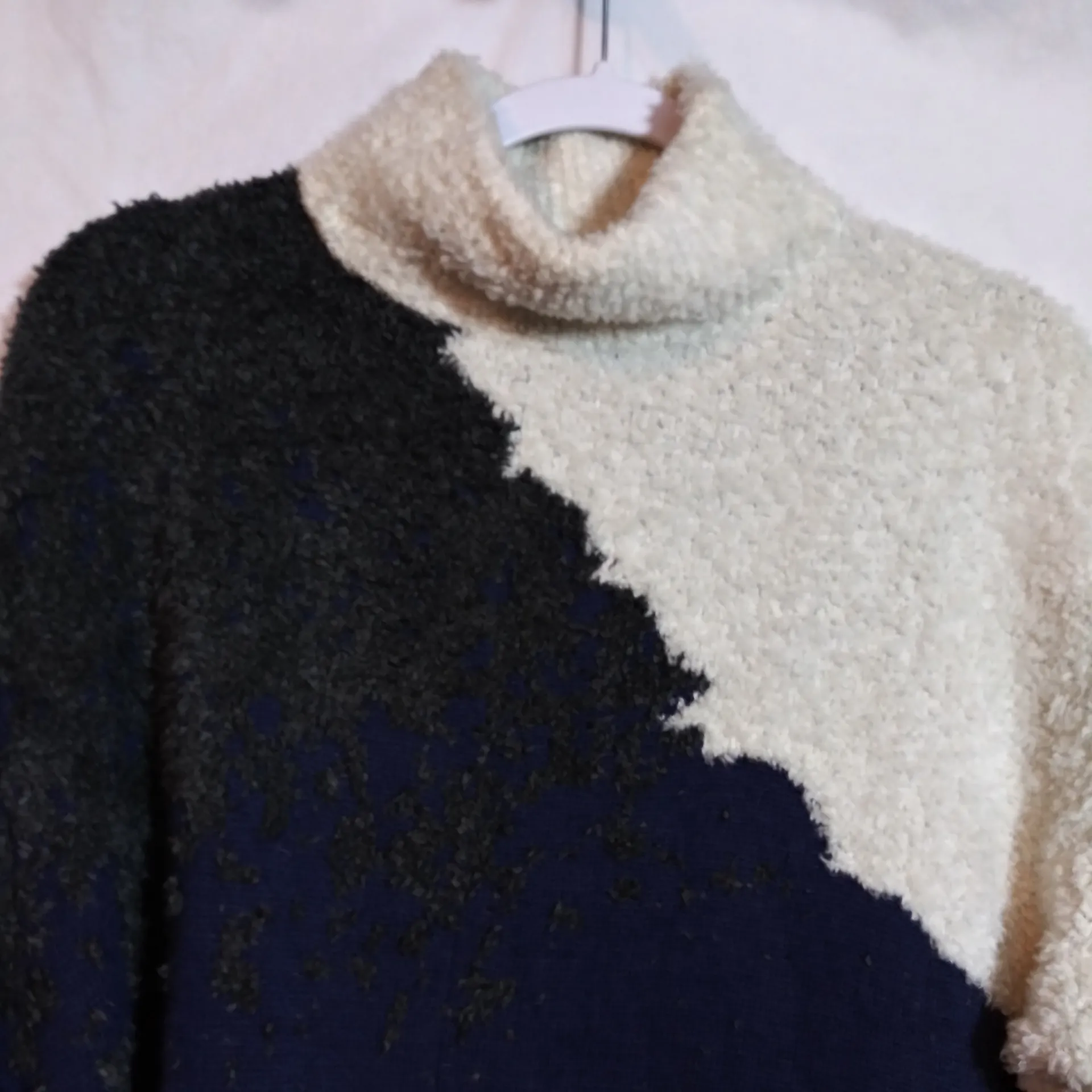 Lululemon Ombre Knit Textured Turtleneck Sweater Size 4 - Image 3