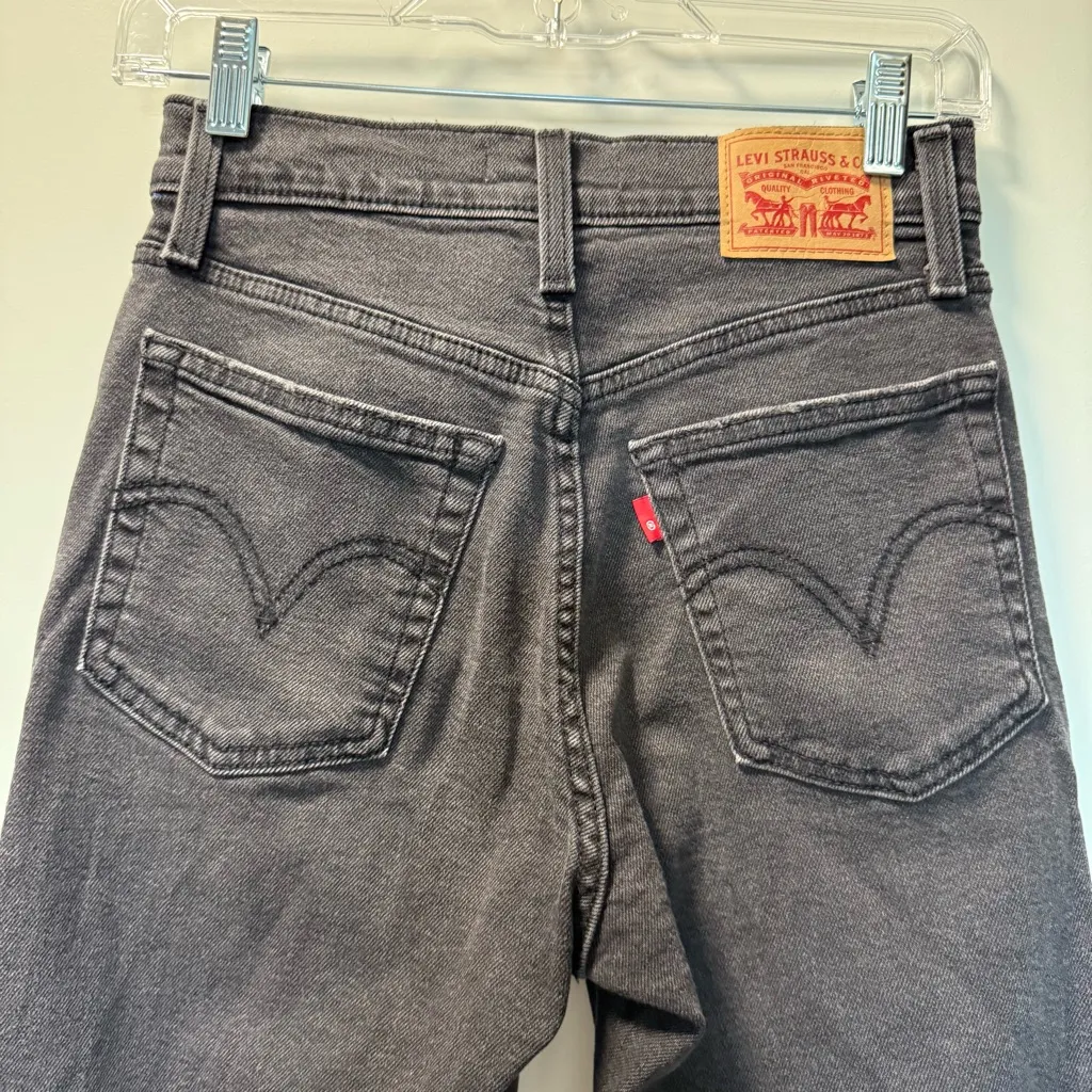 Levi's Wedgie Straight Jean Black High Waist Button Fly Distressed 26x28‎ - Image 6