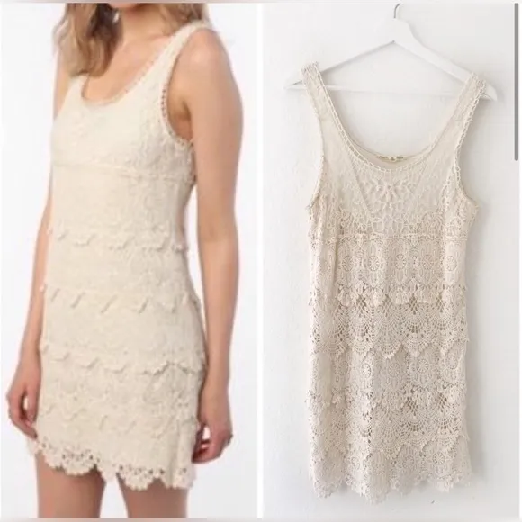 URBAN OUTFITTERS / STARING AT STARS ~ Oatmeal Crocheted Tiered Dress ~ Size M - Image 1