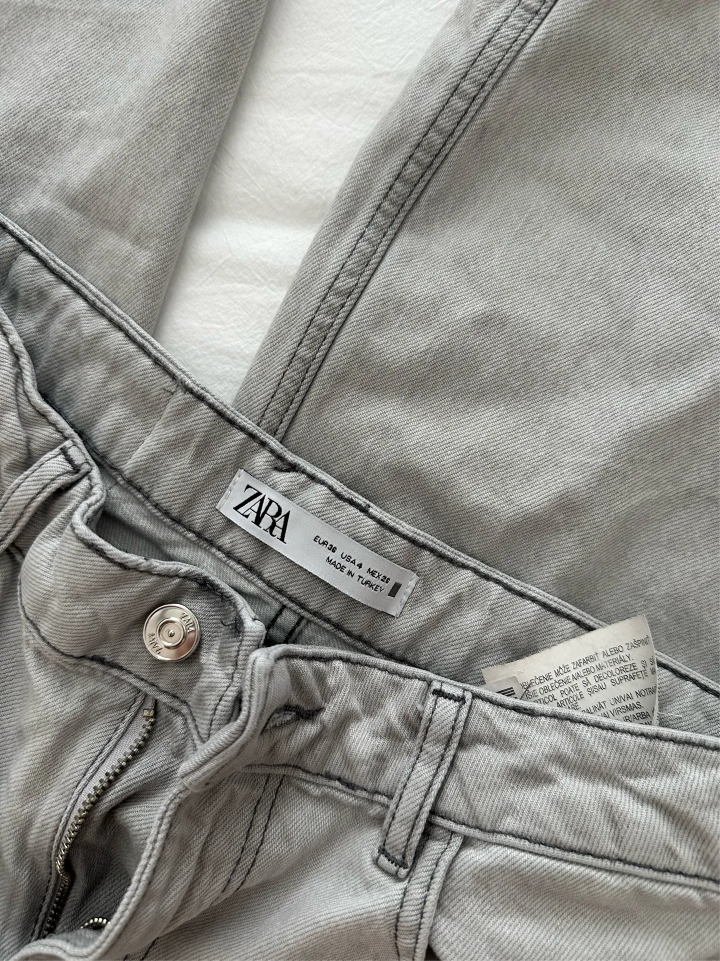 ZARA Mid-Rise Wide-Leg Jeans - Image 3