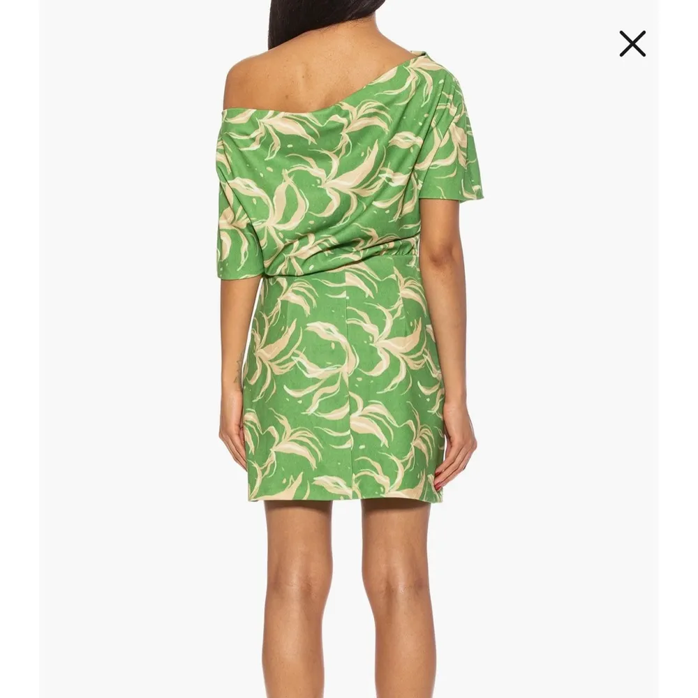 Alexia Admor Suri Draped One-Shoulder Minidress Green Small NWT - Image 3