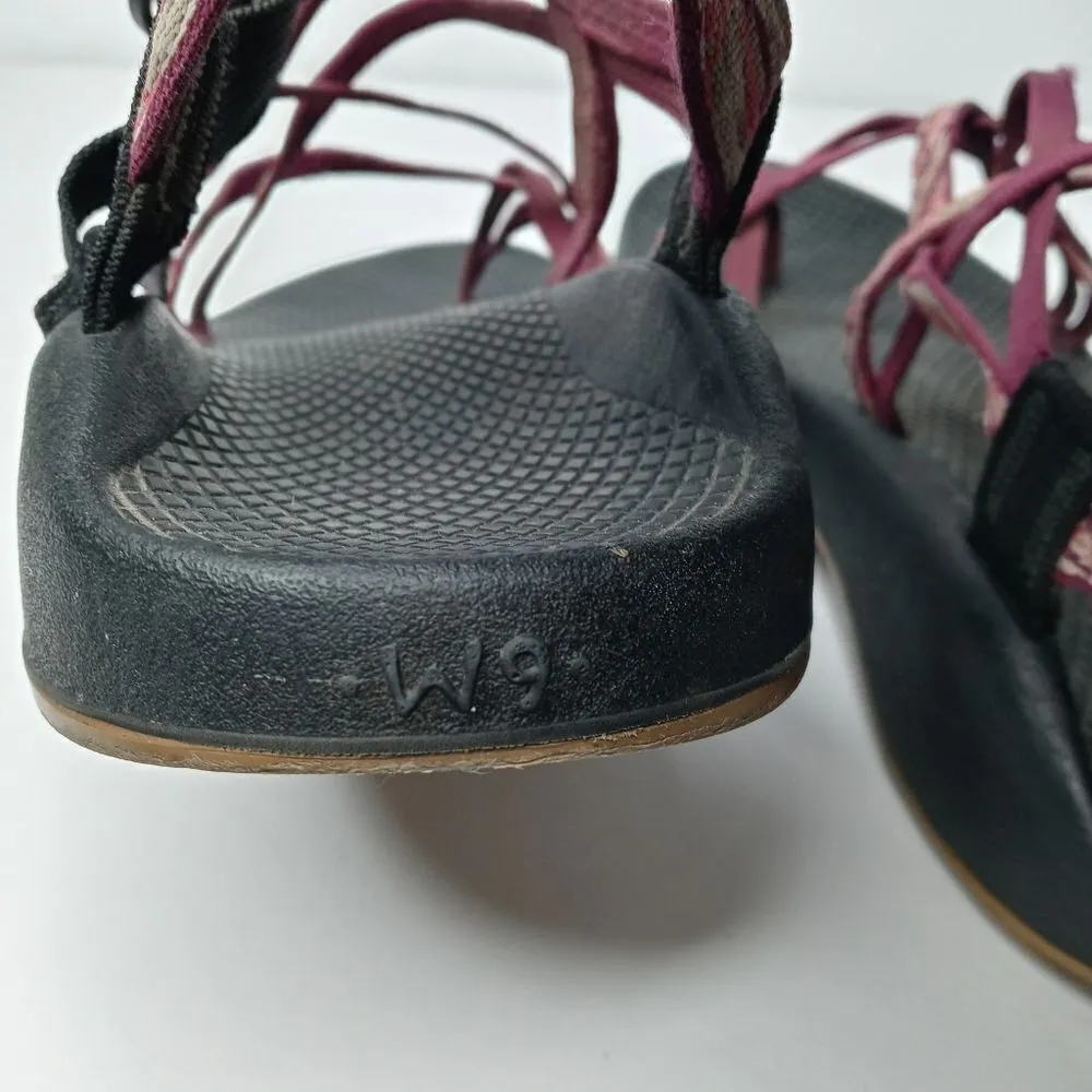 Chaco size 9 sandals - Image 6