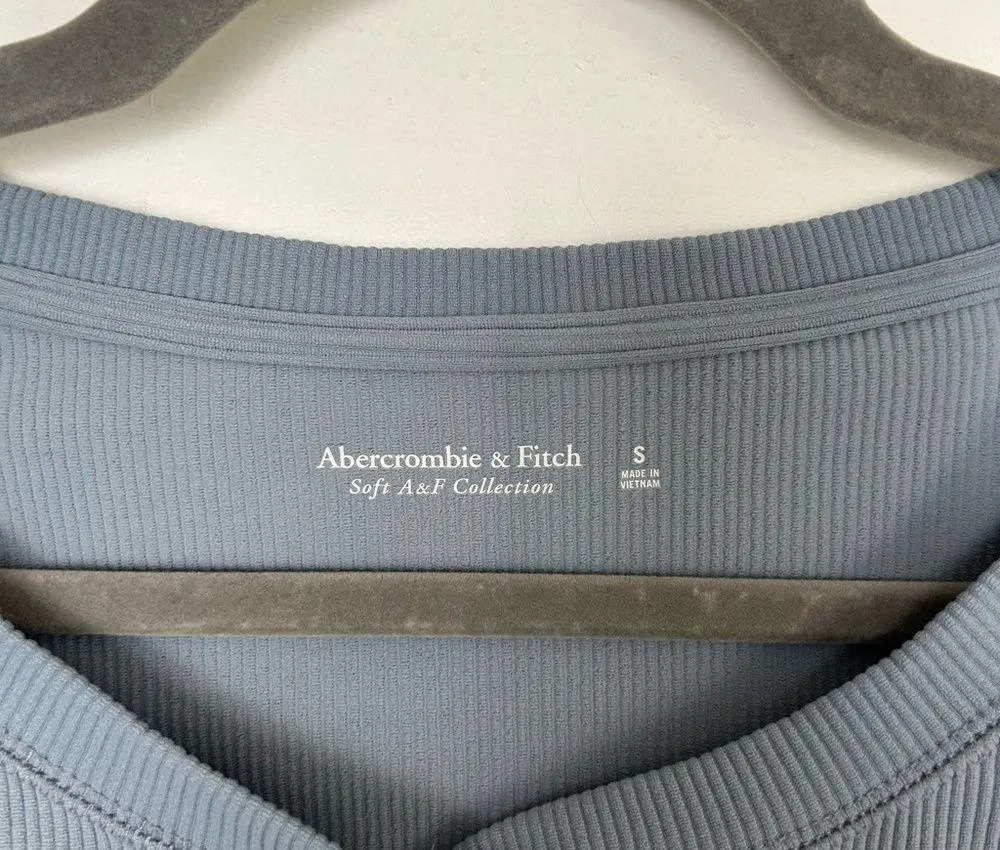 Abercrombie & Fitch Dusty Blue Ribbed Short Sleeve Henley Bodysuit S - Image 5