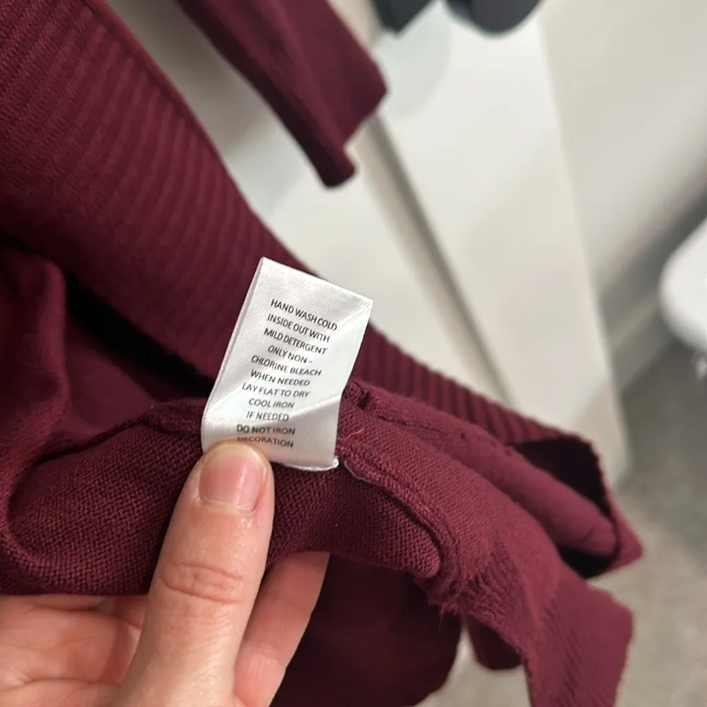 Cherish Women's Size M Open Front Longline Cardigan Sweater Maroon Red Ribbed - Image 10