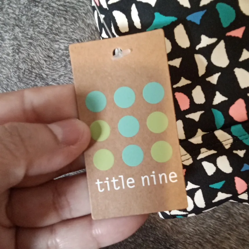 Title Nine Metis Underwire Bikini Top Wild Waves Womens Size 34D - Image 2