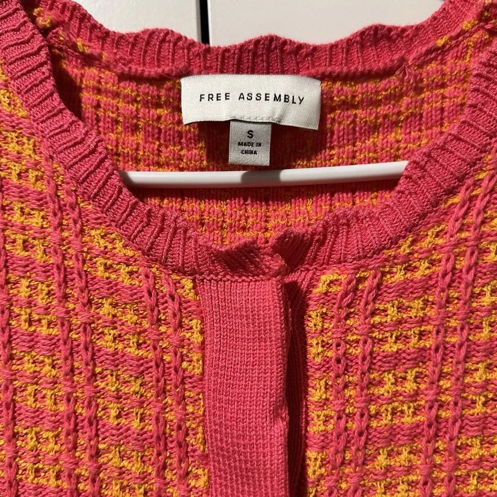 Free Assembly Sweater Dress Women's S Pink Orange Short Sleeve Woven V - Image 2