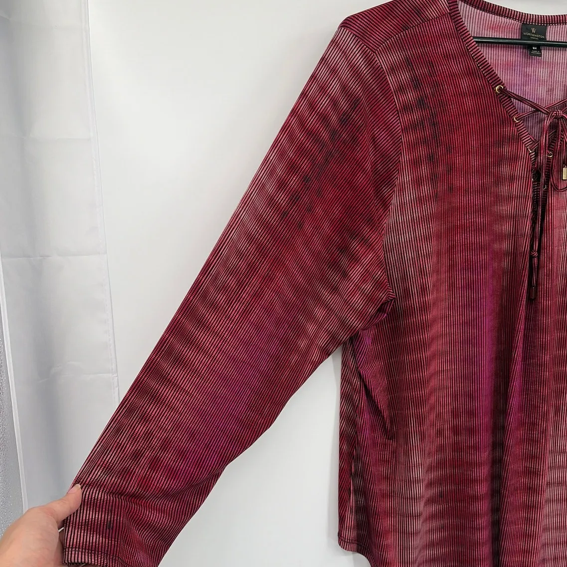Worthington Lace Up Neck Womens Top Sz 3X Boho Flowy Burgundy Office Striped - Image 4