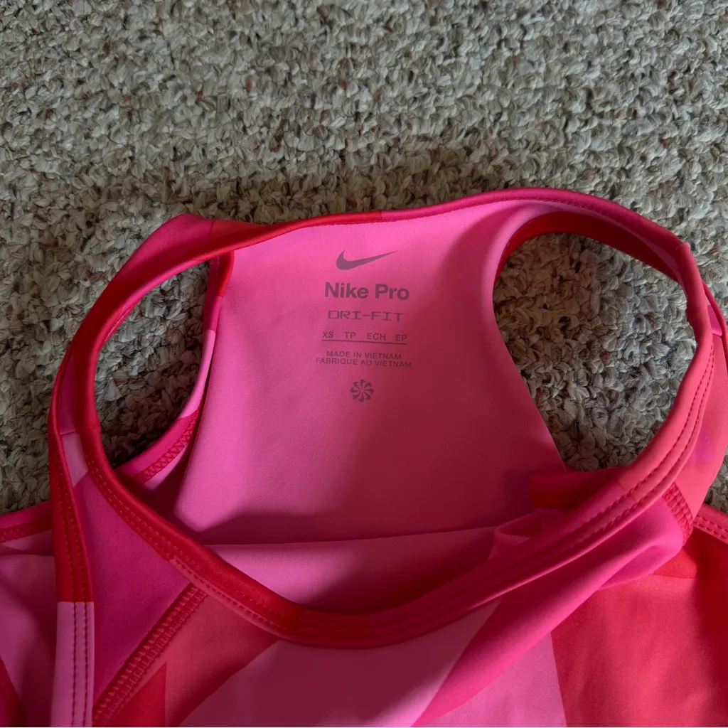 Nike Pro Pink Patterned Athletic Tank - Image 4