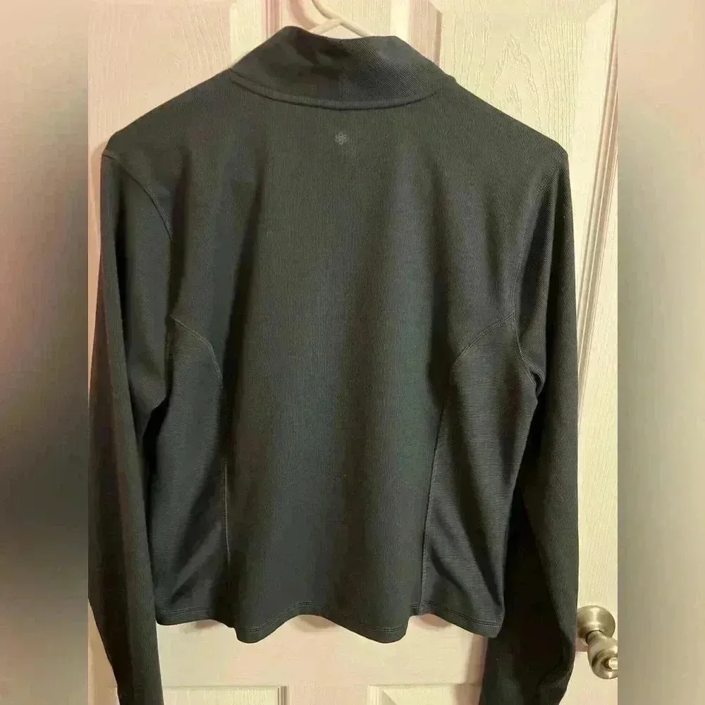 Gaiam Women’s Performance Jacket - Image 4