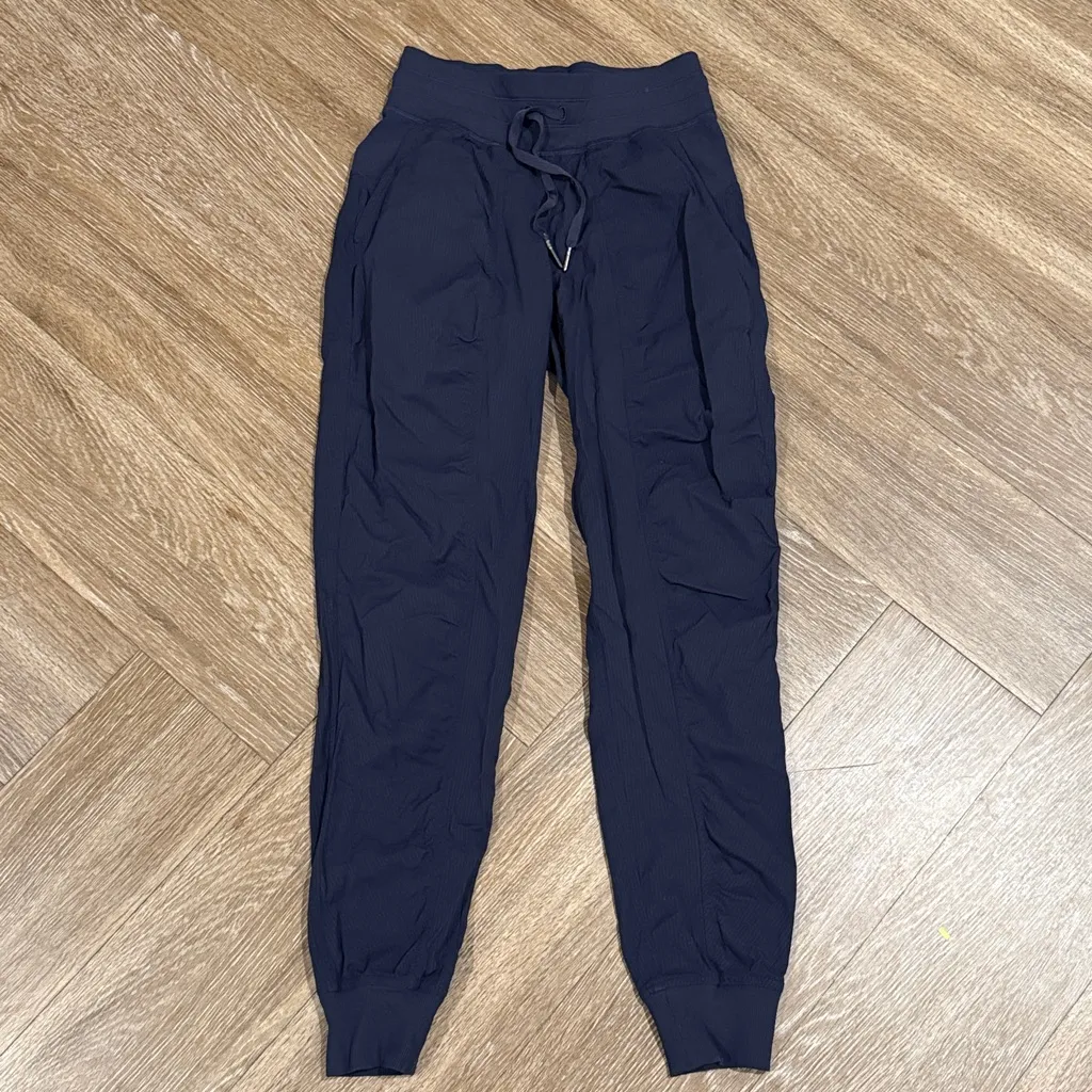 Lululemon Dance Studio Mid-Rise Jogger *Full Length - Image 3