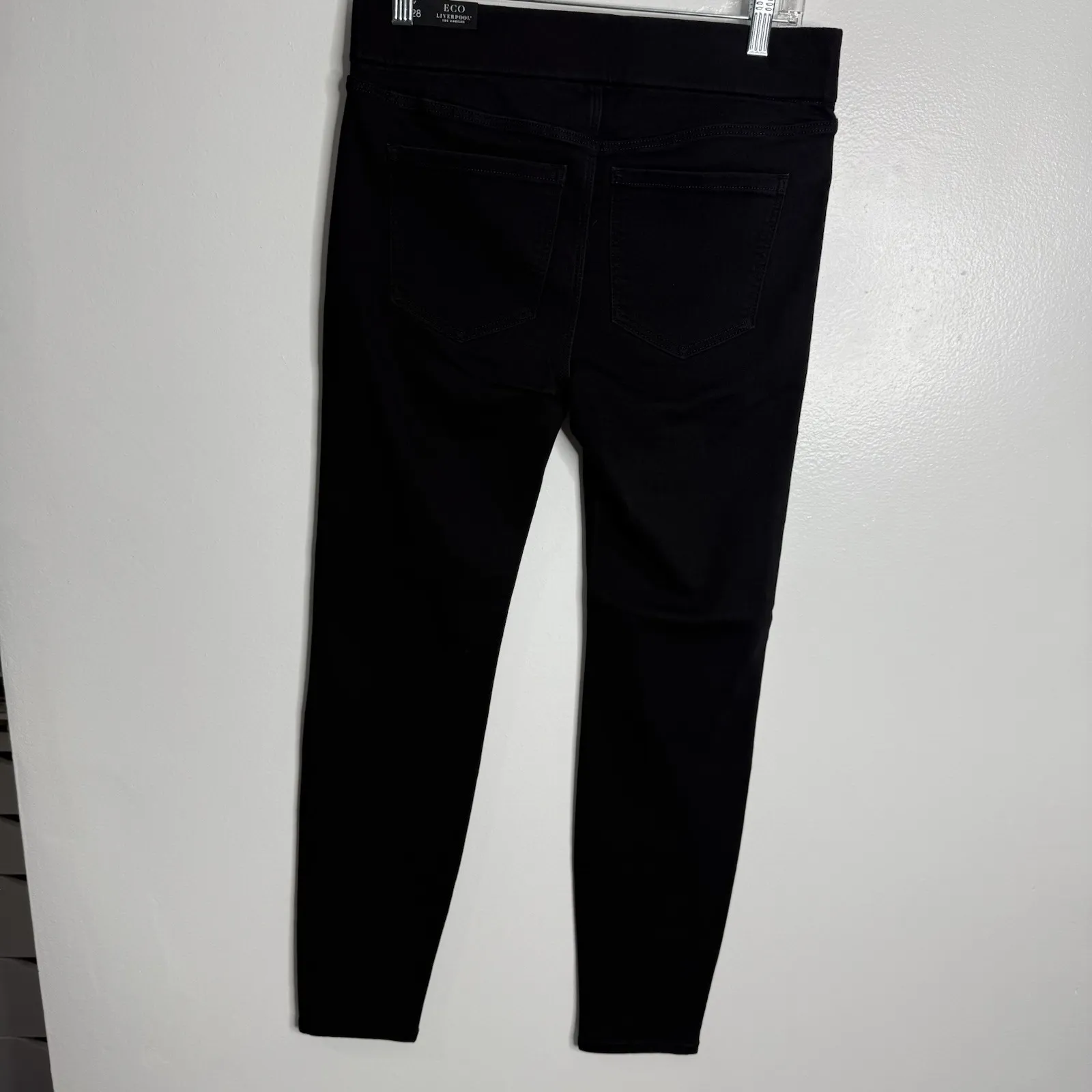 NWT Stitch Fix Liverpool‎ Chloe Pull On Ankle Skinny Black Rinse Size 6/28 - Image 3