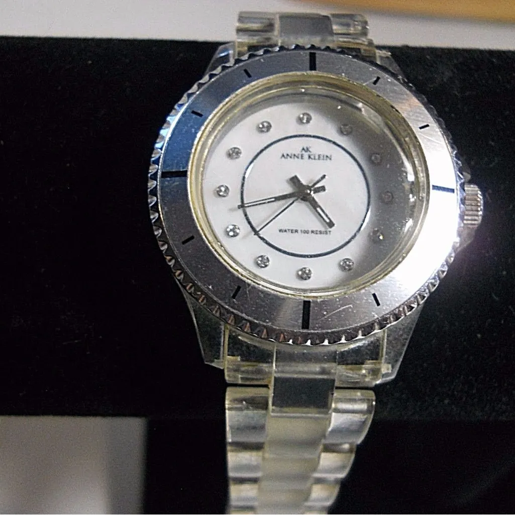 Anne Klein Clear Resin Link Watch Mother of Pearl Dial Crystal Markers - Image 2