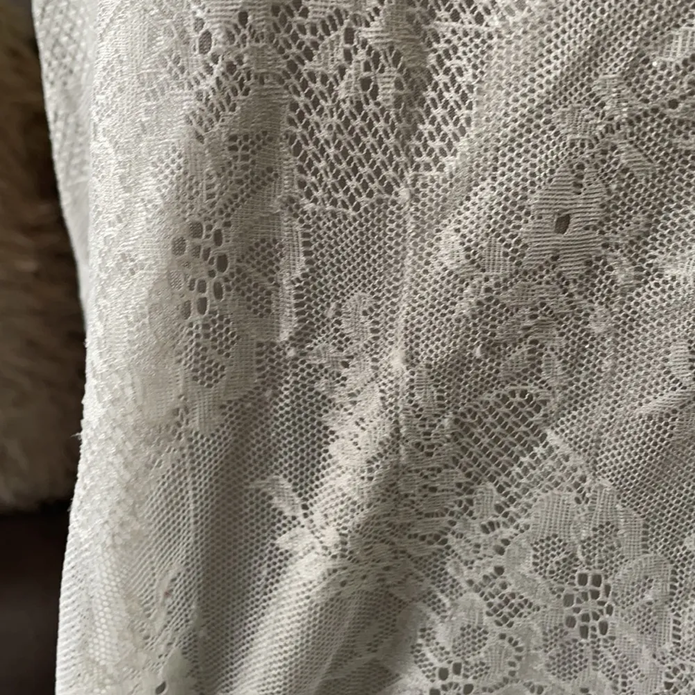 NEW YORK & COMPANY Gray Lace Tank Top Size Large - Image 8