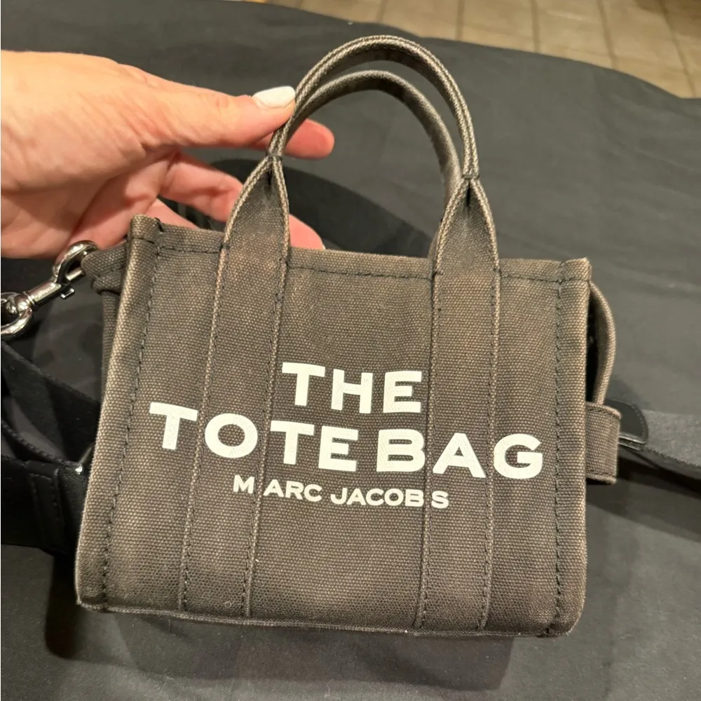 Marc Jacobs  The Canvas Small Tote Bag - Image 2