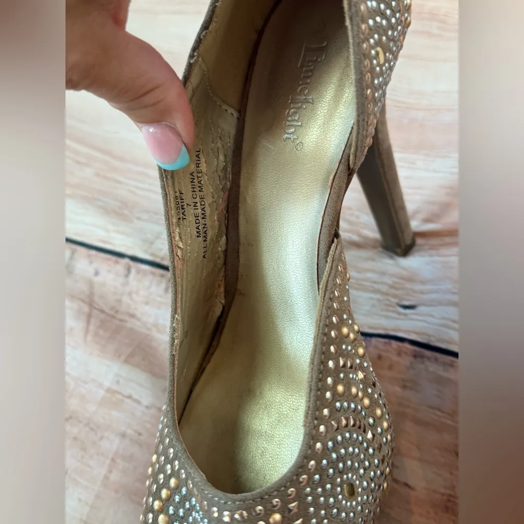 Woman’s Size 7 Limelight Tariff Square Peel Toe Studded Heels Pumps - Image 5