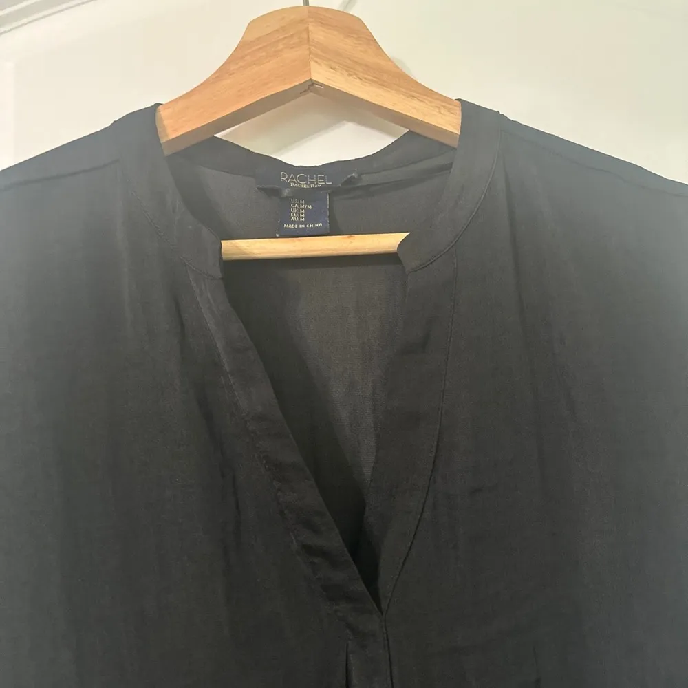 Black Rachel Roy sleeveless top - Image 2