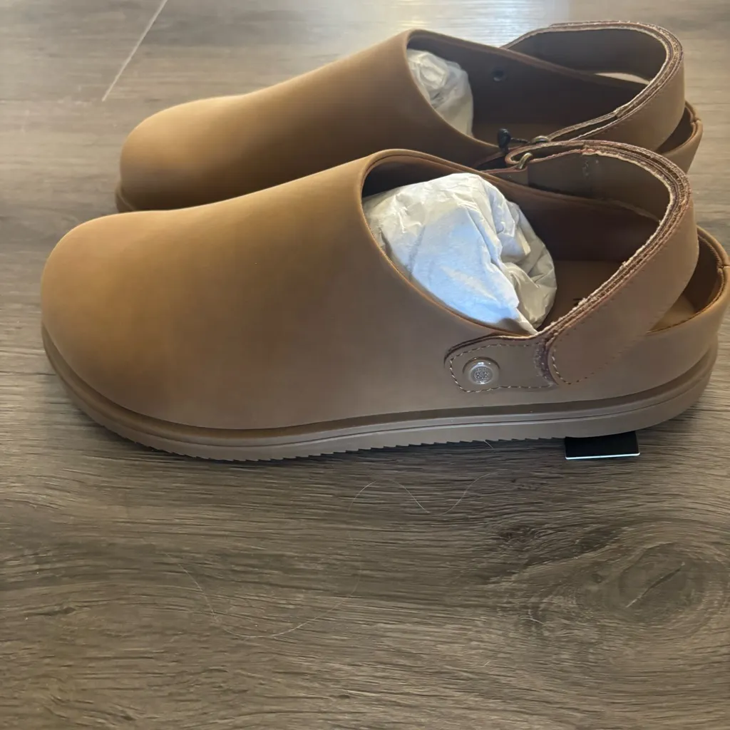 Madden NYC Tan Milo’s Slip - Image 5