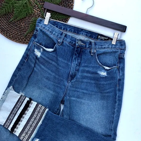 Jeans Miss Molly High Rise Waisted Embellished Size 29 Blank NYC Women’s - Image 2