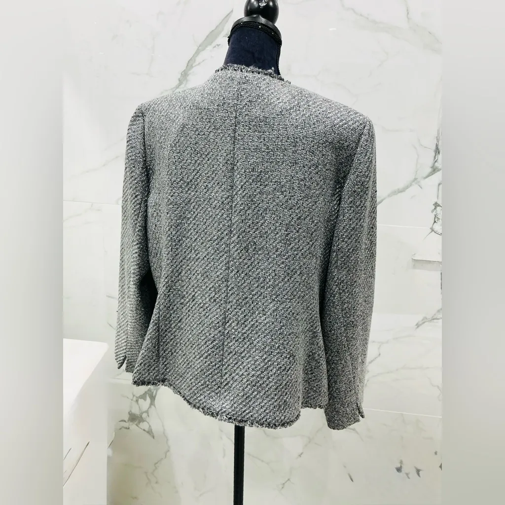 ELEGANT ladies blazer🌷🌷 - Image 4