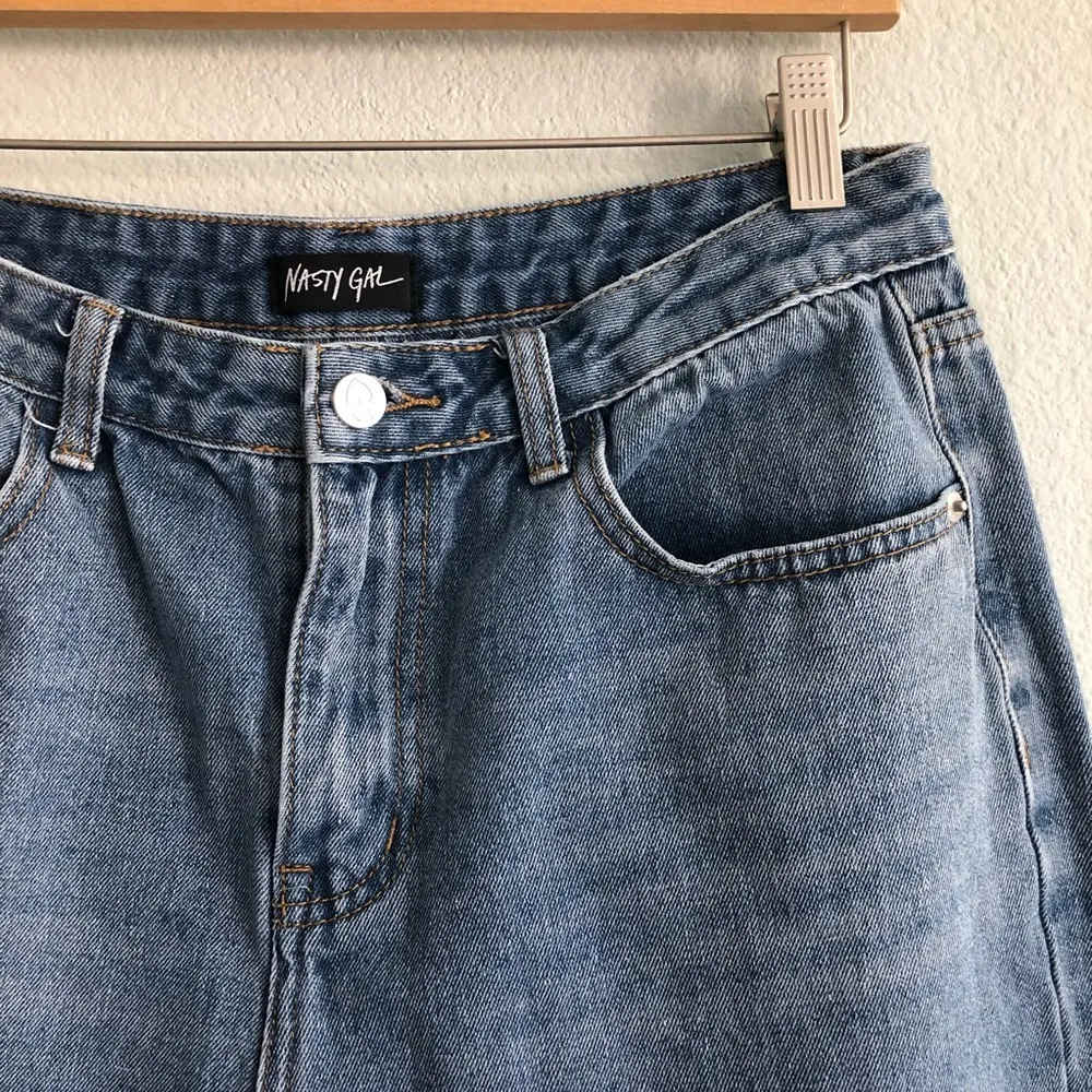 Ripped Boyfriend Jean. Size UK 12, EU 40 (US 8) - Image 2