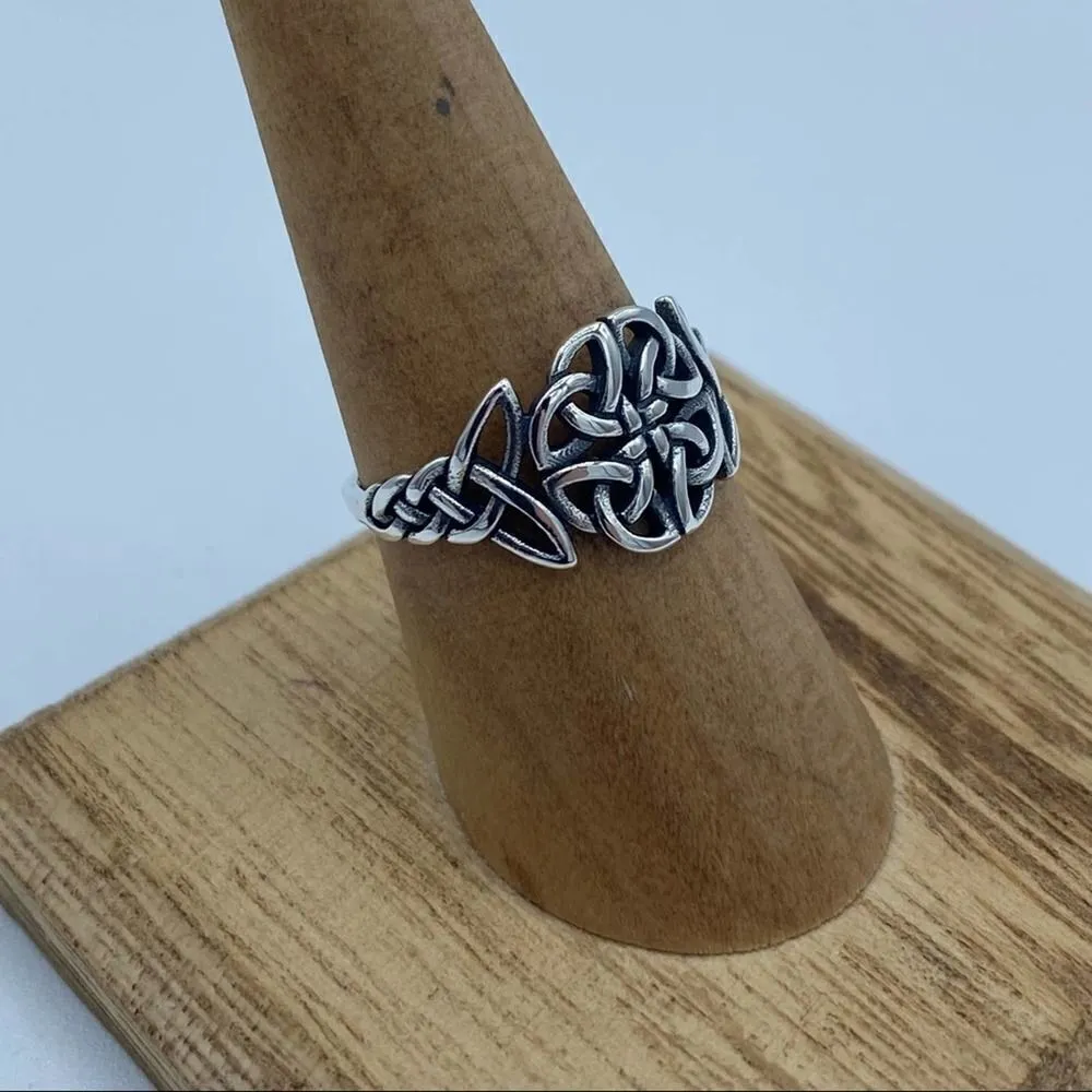 Celtic Sterling Silver Ring Sizes 7,8,9 Silver - Image 3