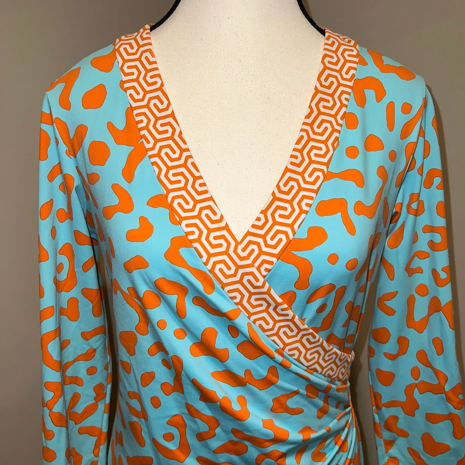 J. McLaughlin Blythe Faux Wrap Dress Leopard Greek Key Turquoise Orange Size S - Image 4