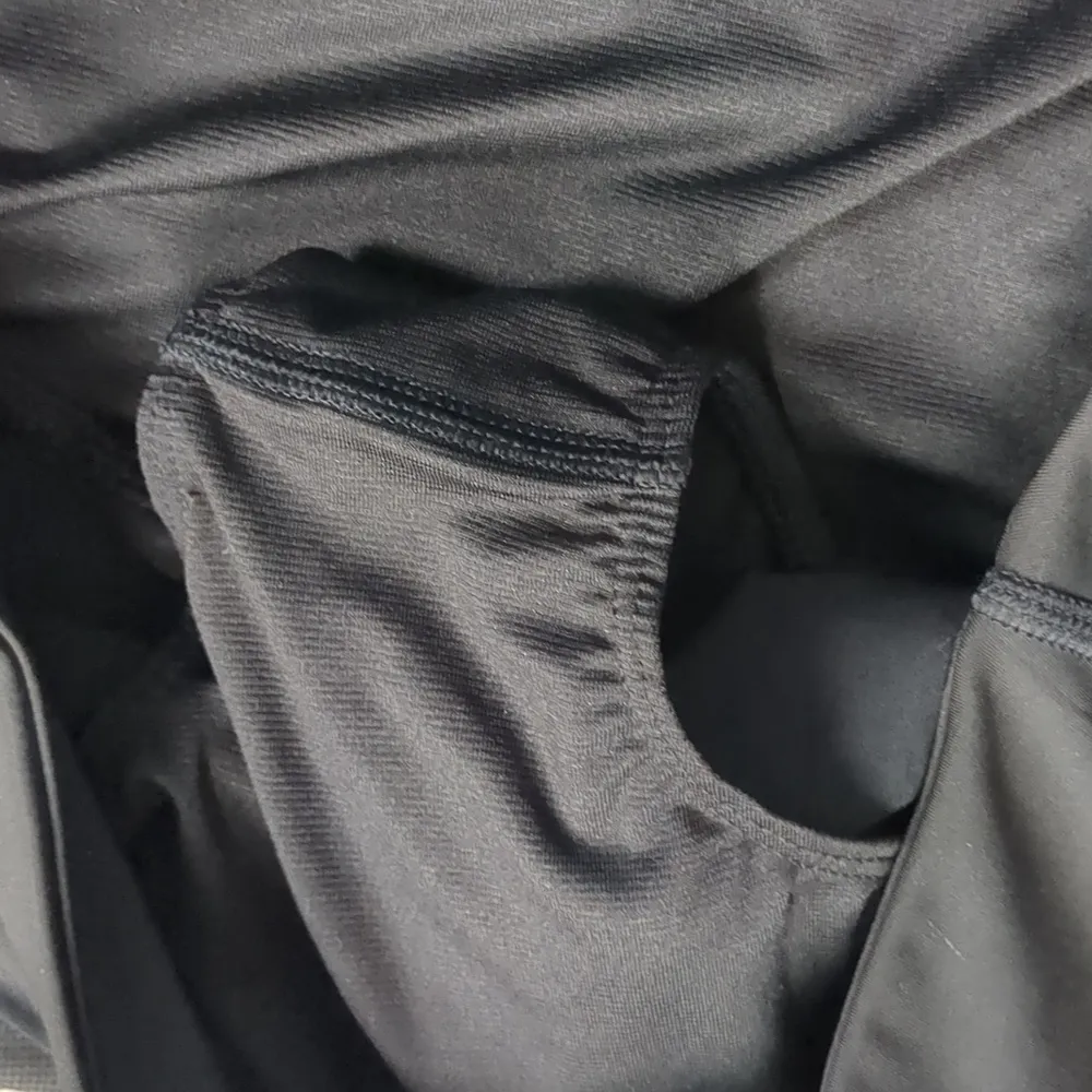 Athleta camo shorts size medium - Image 6