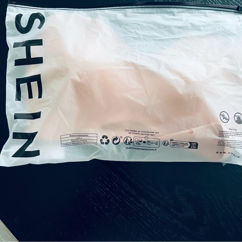 SHEIN Seamless Bra Size Medium Pink NWOT in Orig. Package - Image 6