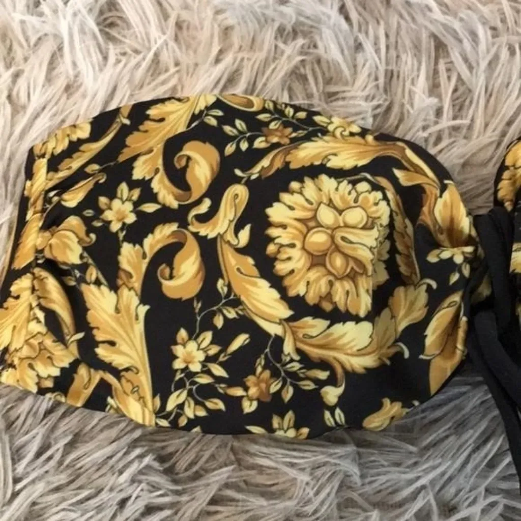 New Authentic Versace Women’s Barocco Printed Bikini Top Size 2 - Image 3