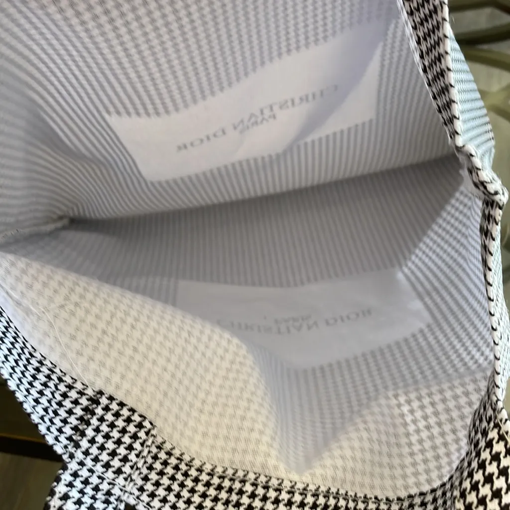 Dior Beaute Houndstooth Tote Bag - Image 5