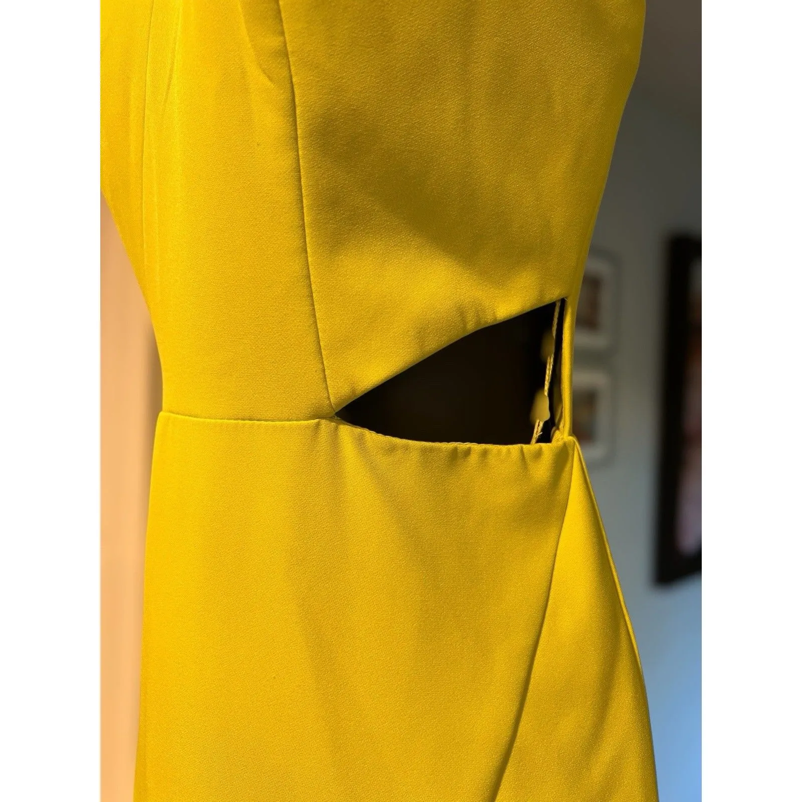 Aidan Mattox Aidan Mattox MN1E203657 - Asymmetric High Slit Evening Gown Size 6 - Image 12