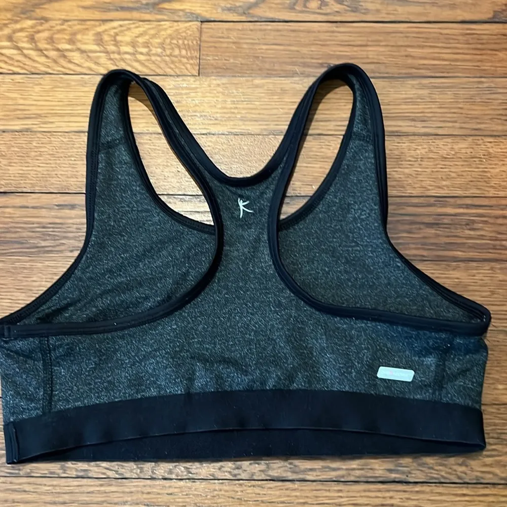 Danskin Now Fitted Women's Gray Black Sports Bra Medium - Image 2