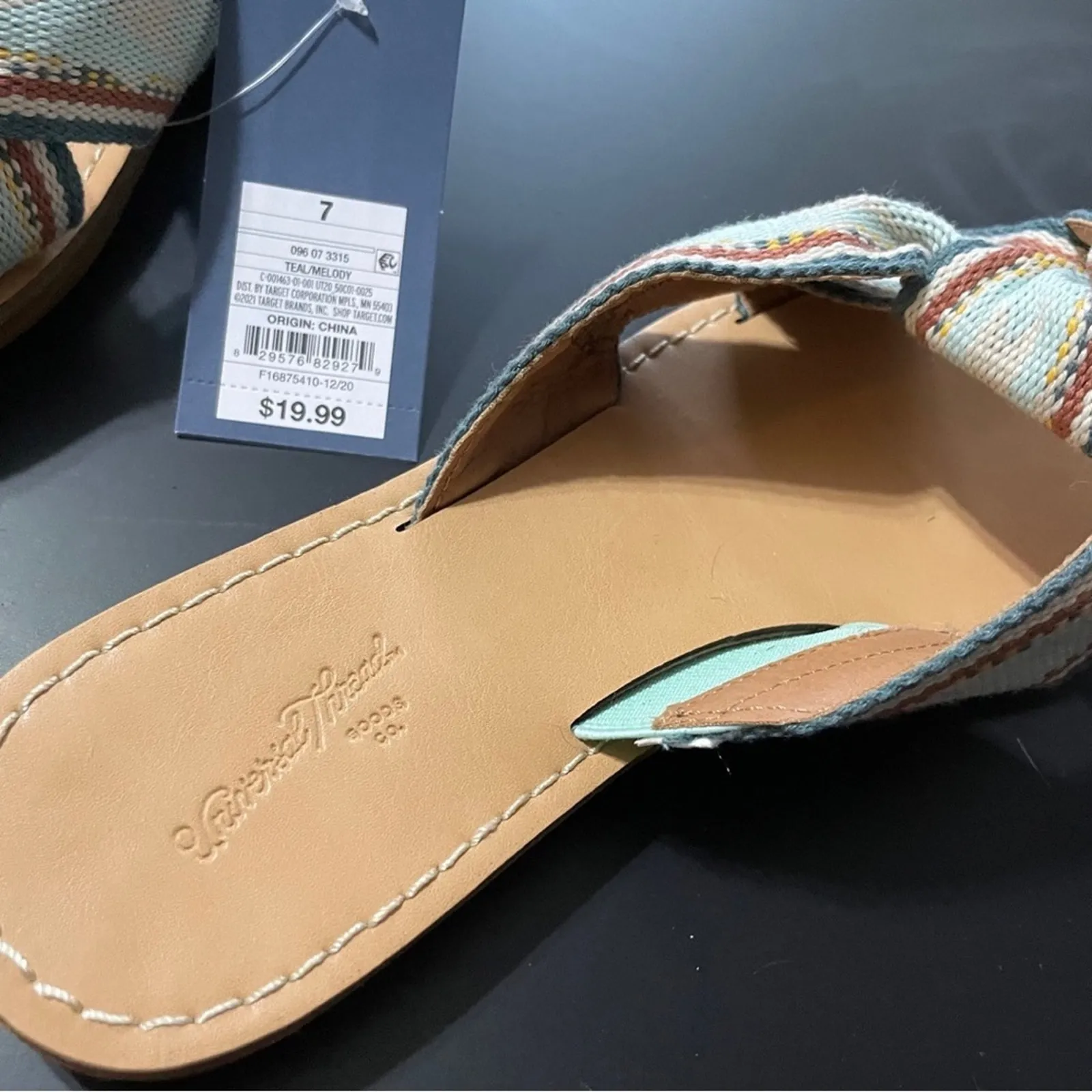 Universal Threads Melody Knotted Slide Sandal NEW Womens 7 Southwest Tribal - Image 5