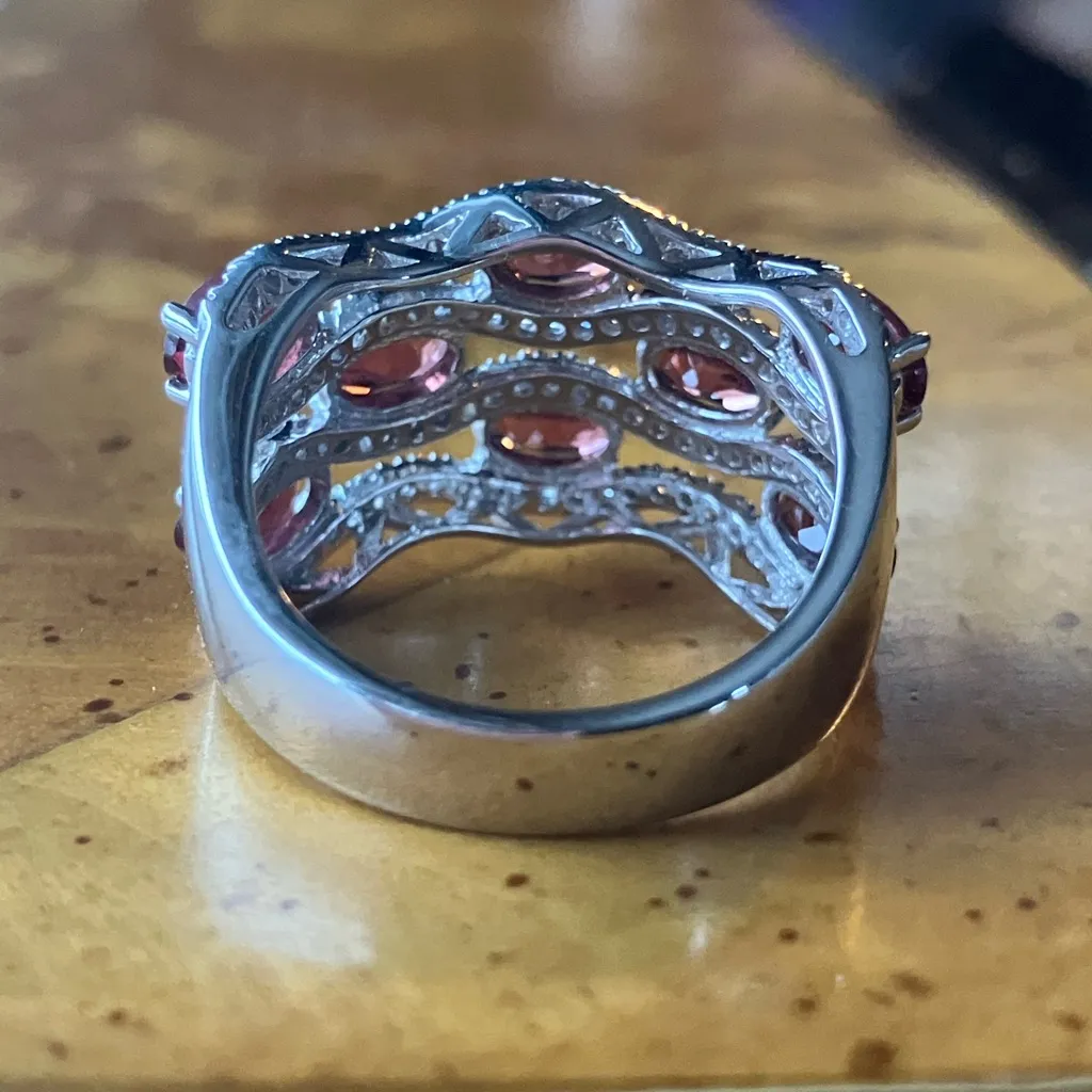Color Changing Garnet Sterling Silver Cocktail Ring Size 8 Red - Image 6