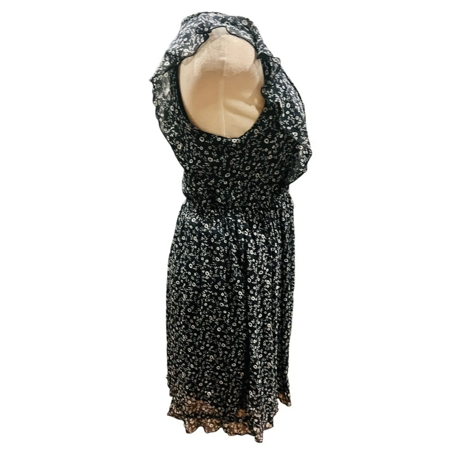 Abercrombie & Fitch Women's Floral Navy and White Dress Size S - Image 2