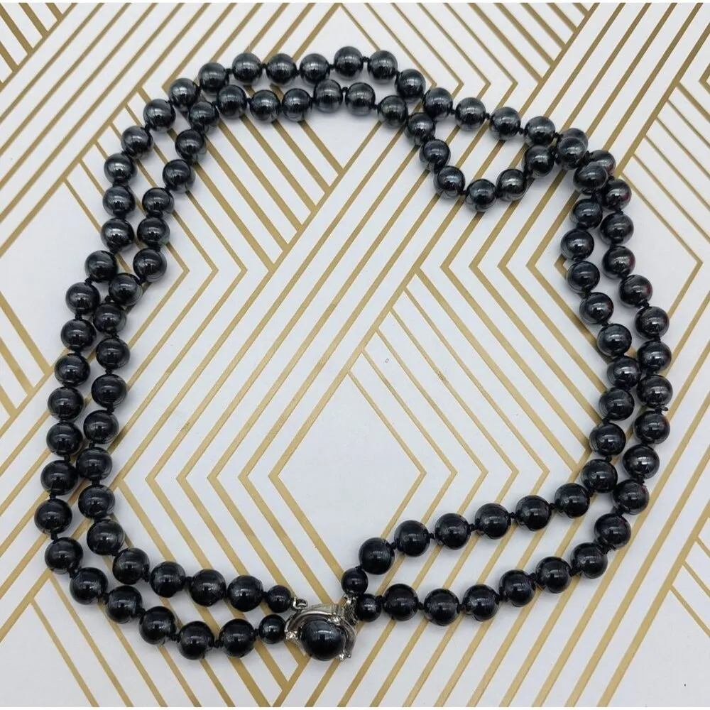 Vintage Black Glass Bead Double Strand Necklace Hidden Silver Tone Clasp 17 Inch - Image 6