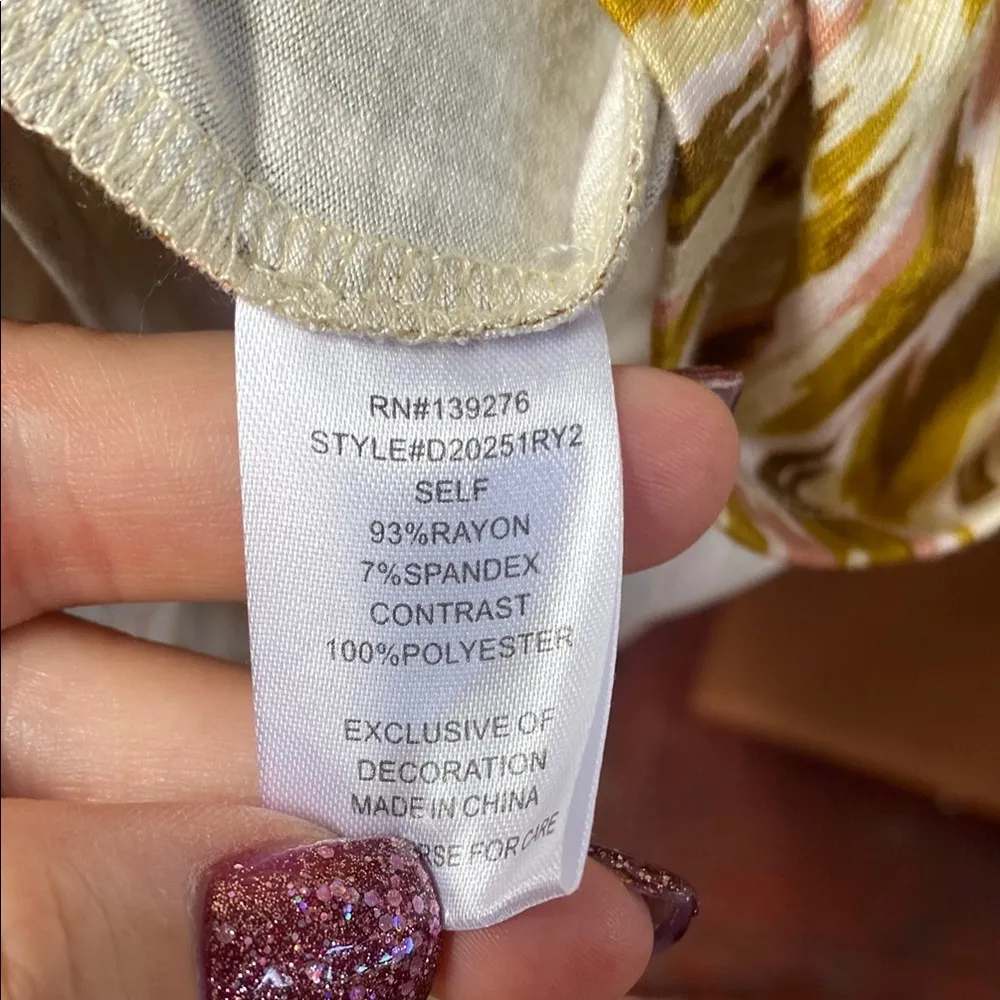 Daniel Rainn XL Mustard Yellow Lace crochet Neckline sleeveless layering tank - Image 4