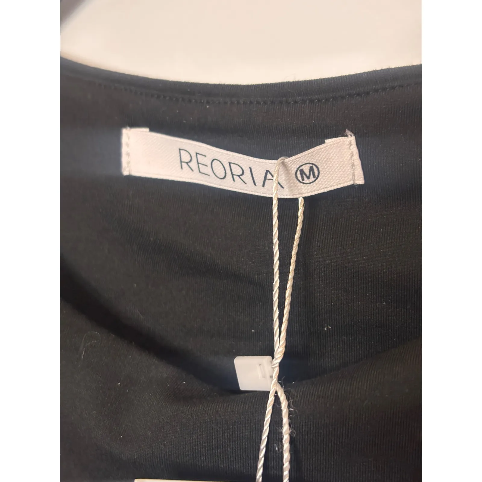 REORIA Black Racerback Crop Tank Top Womens Size Medium Athletic Shirt Longline - Image 2